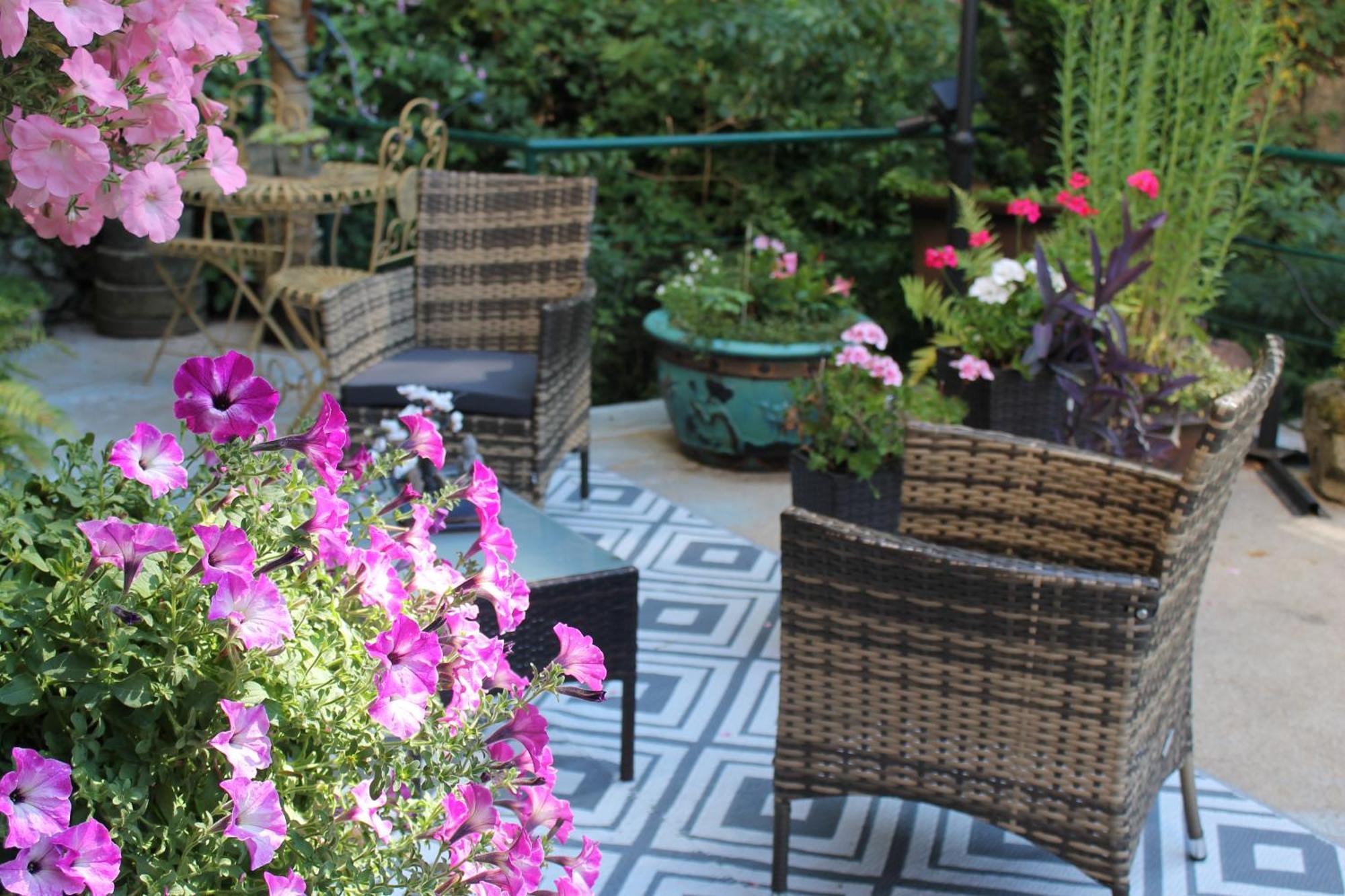 Chambre Bounty, B&B, Cuisine Privee, Lit Queen Size, Terrasse, Parking, Garage Olliergues Eksteriør bilde