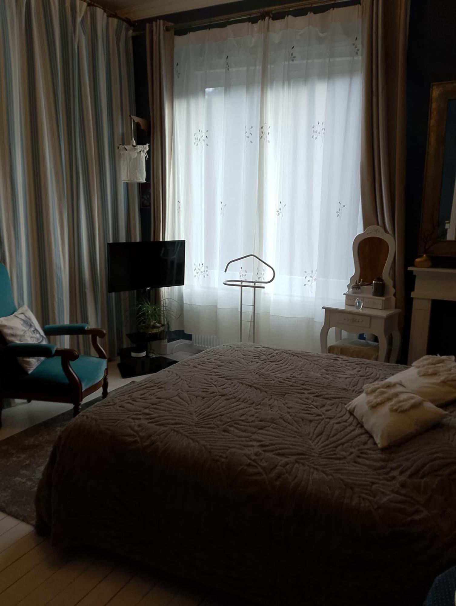Chambre Bounty, B&B, Cuisine Privee, Lit Queen Size, Terrasse, Parking, Garage Olliergues Eksteriør bilde